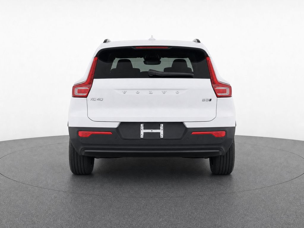 New 2026 Volvo XC40 B5 Ultra w/ Protection Package Premier AWD/4WD image 7