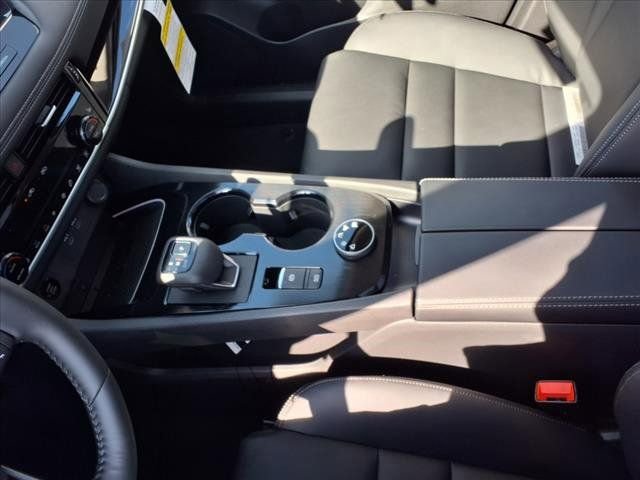 New 2025 Nissan Rogue SL w/ Tech Package image 16