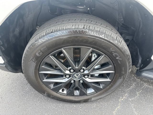 Used 2024 Lexus GX 550 w/ Cold Area Package AWD/4WD image 13