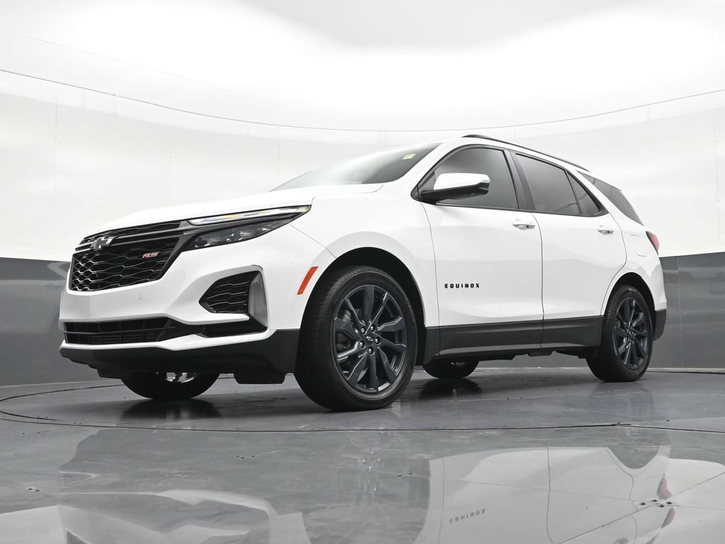 Used 2024 Chevrolet Equinox RS w/ RS Leather Package FWD image 28
