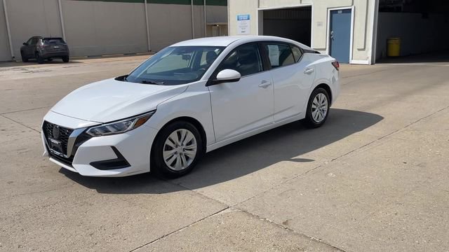 Used 2022 Nissan Sentra S image 4