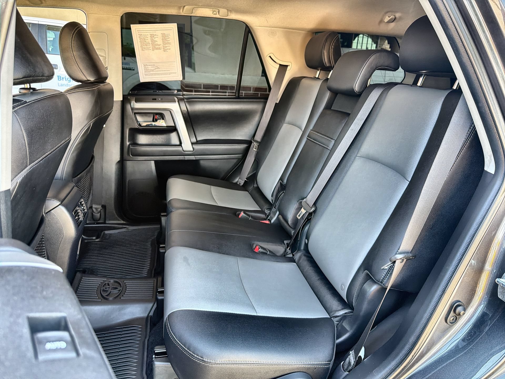 Used 2023 Toyota 4Runner SR5 Premium w/ Moonroof Package RWD image 23