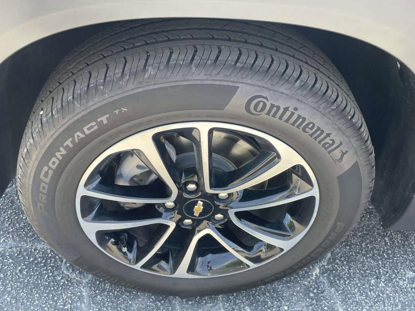 Used 2025 Chevrolet TrailBlazer LT w/ Convenience Package image 9