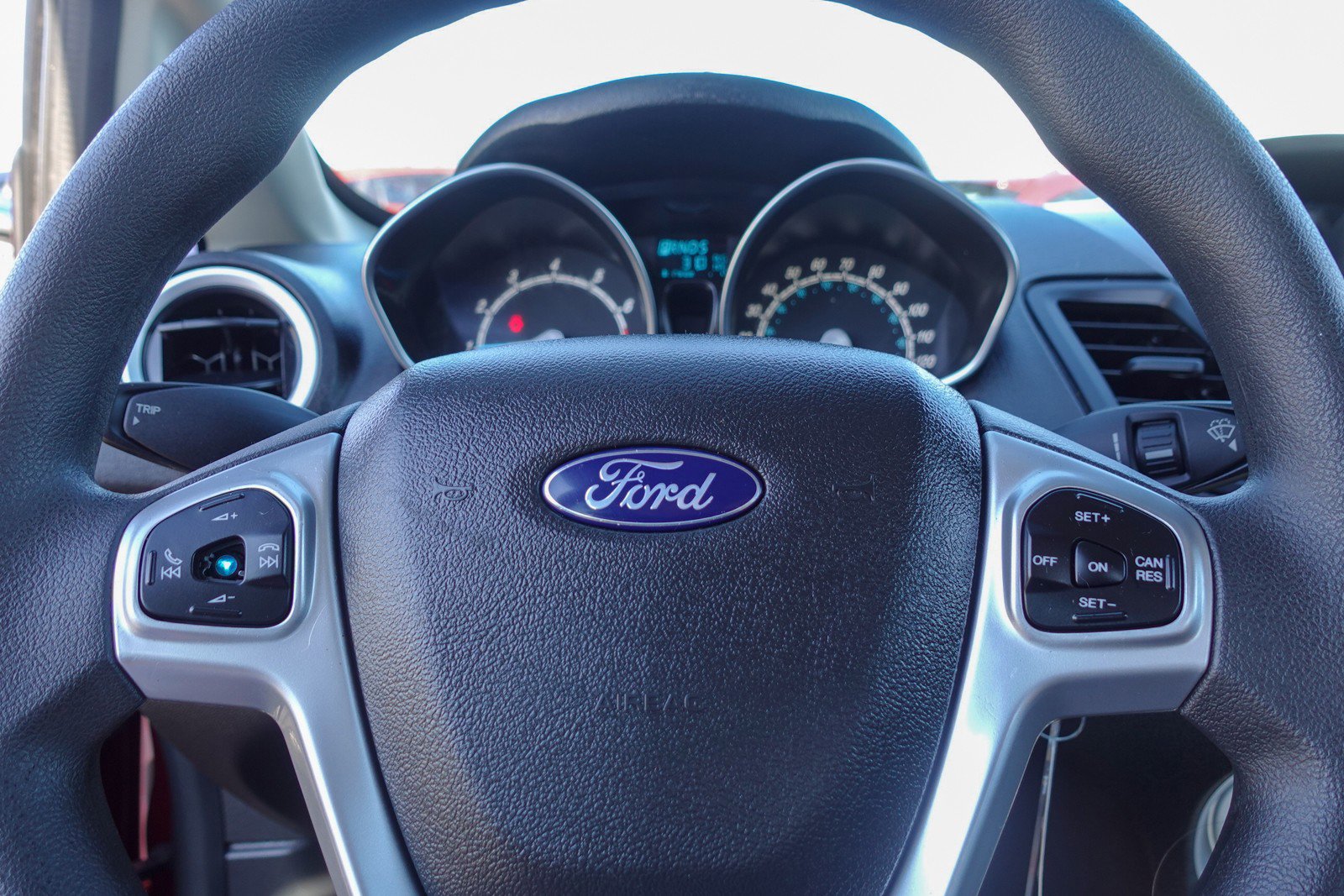 Used 2017 Ford Fiesta SE image 13