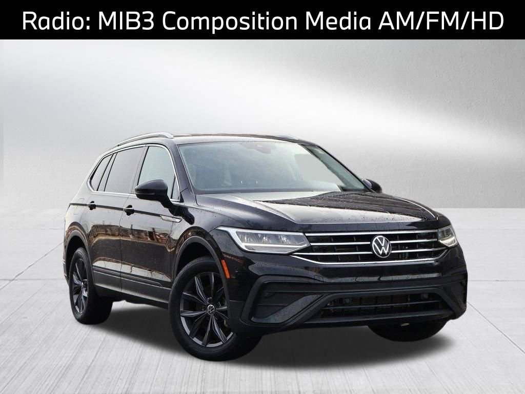 Used 2022 Volkswagen Tiguan SE AWD/4WD image 3