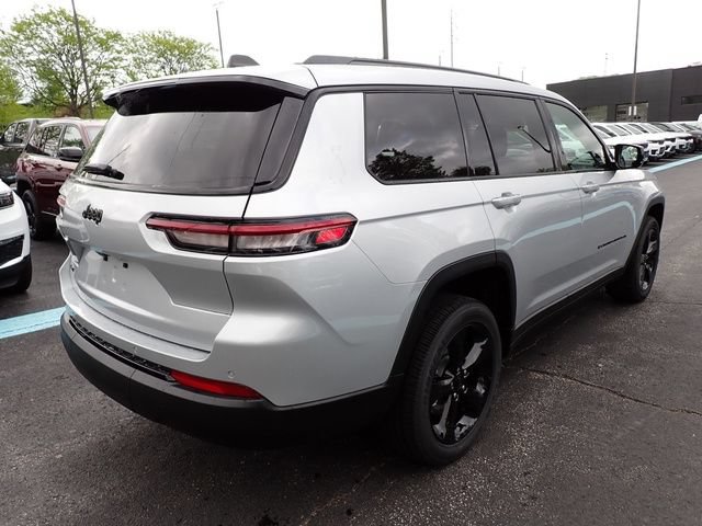 New 2025 Jeep Grand Cherokee L Altitude AWD/4WD image 6