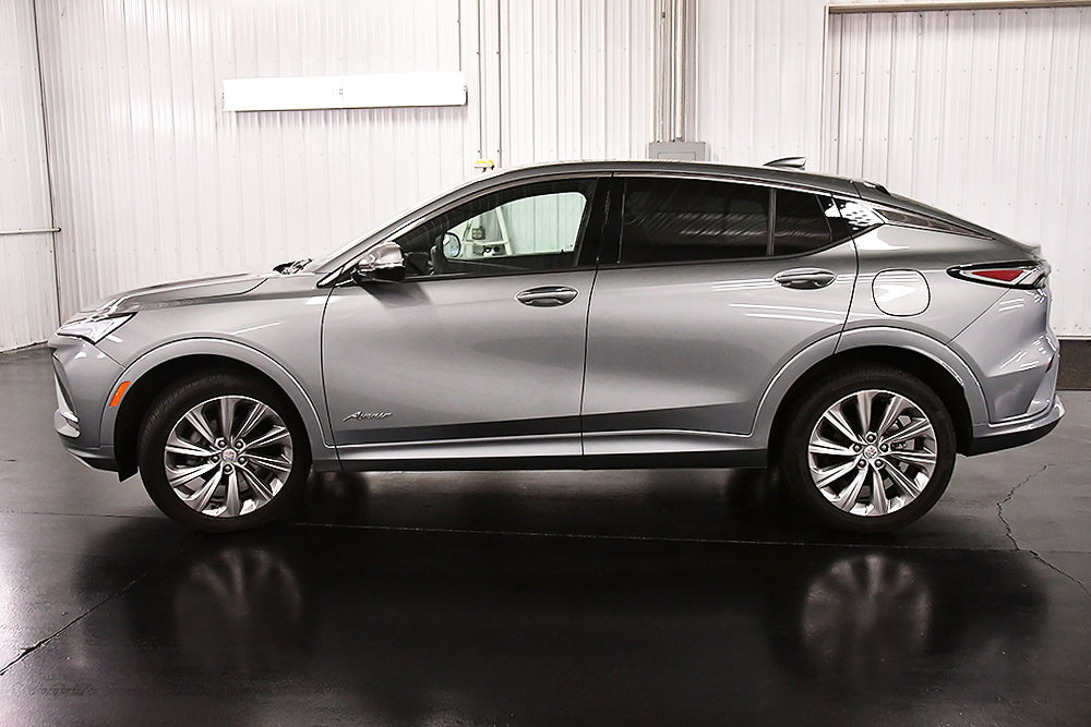 Used 2025 Buick Envista Avenir FWD image 4