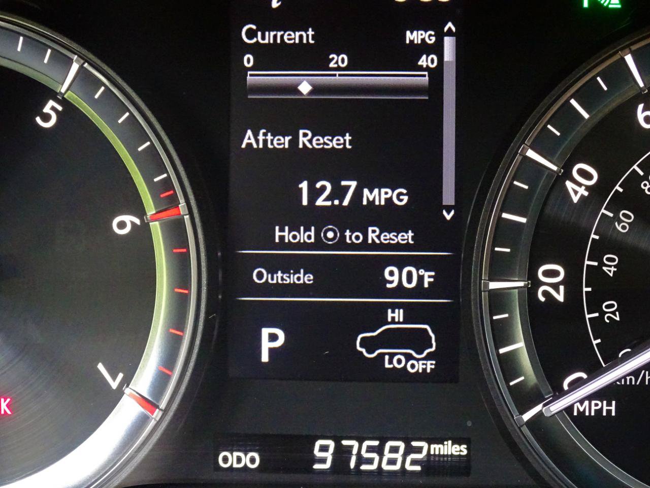 Used 2019 Lexus LX 570 4WD w/ Luxury Package image 55