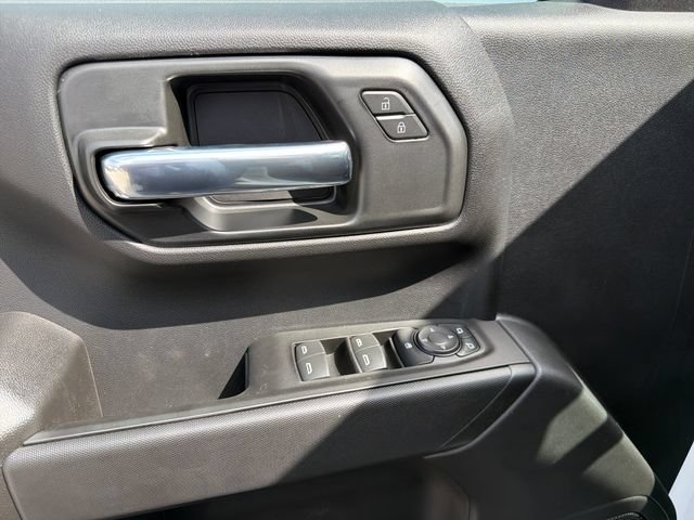 New 2026 Chevrolet Silverado 1500 Custom w/ Turbomax Blackout Package AWD/4WD image 28