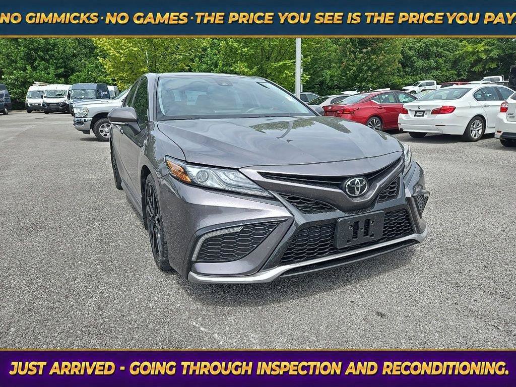 Used 2023 Toyota Camry XSE FWD image 1