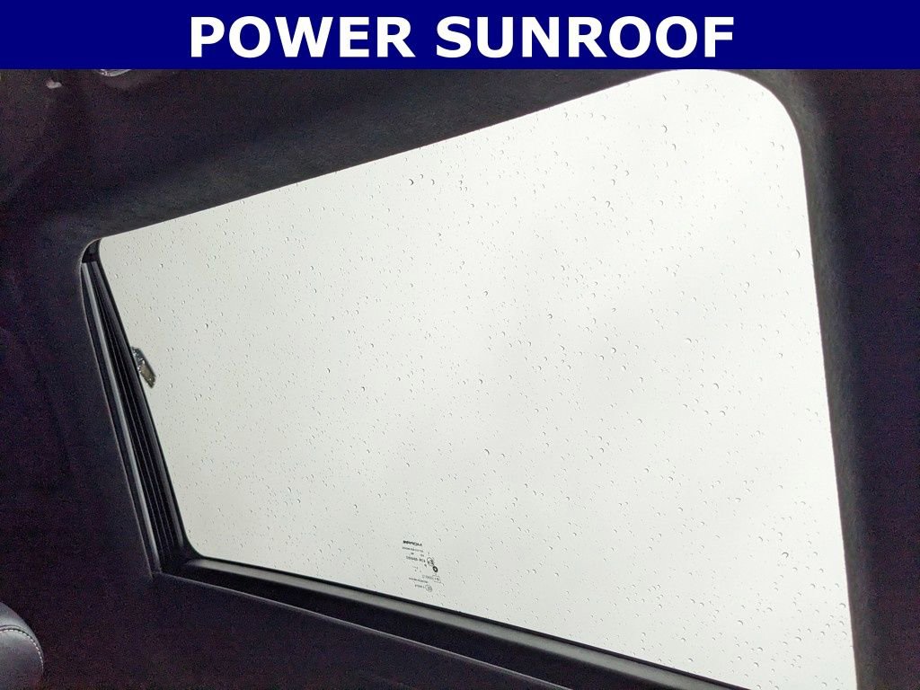 Used 2023 Dodge Charger SRT Hellcat w/ Harman/Kardon Audio Group image 3