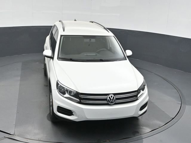 Used 2018 Volkswagen Tiguan Limited image 36