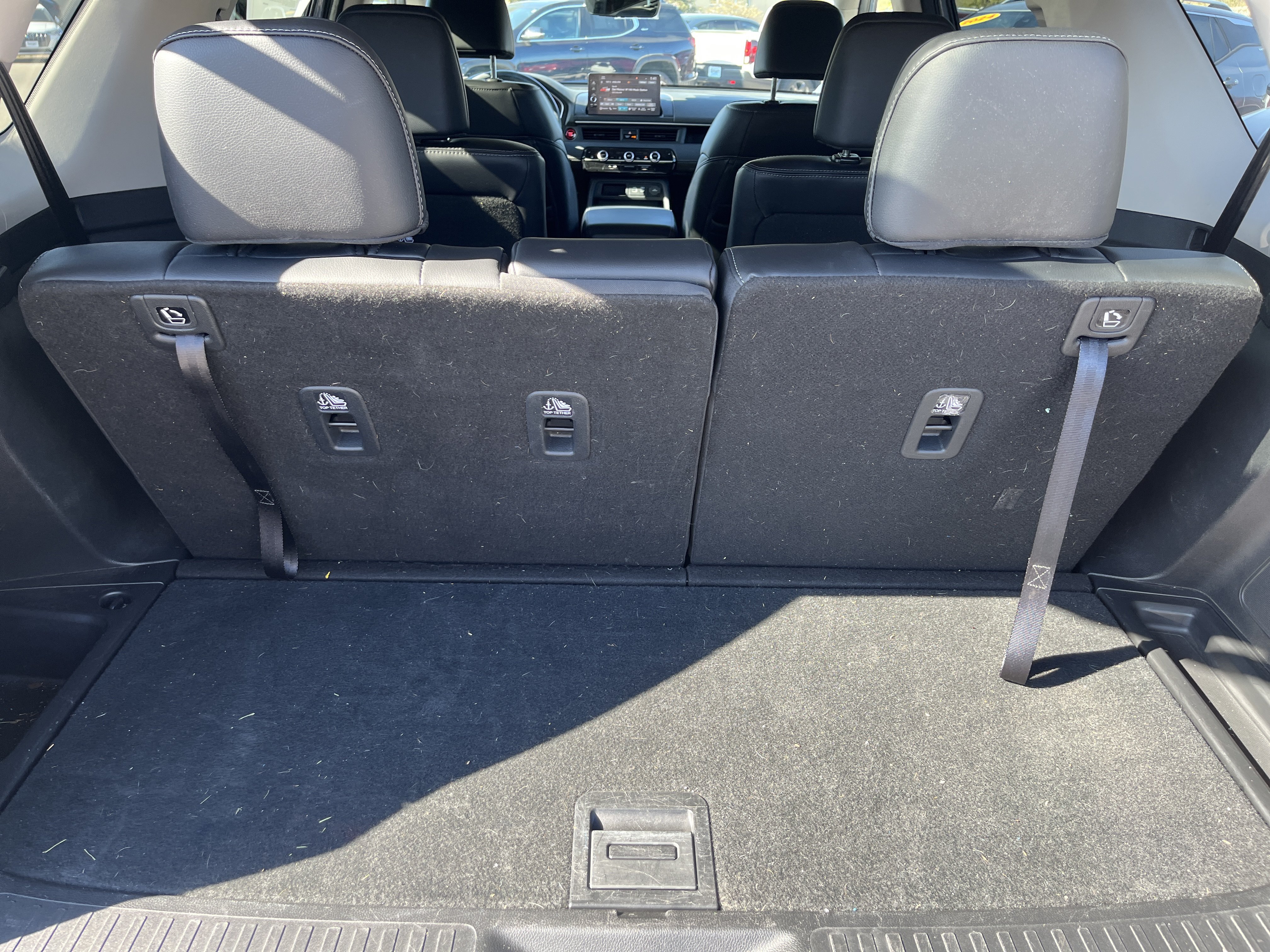 Used 2025 Honda Pilot Touring image 14
