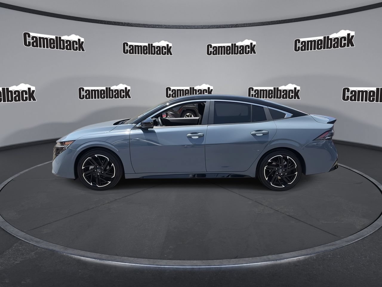Used 2026 Nissan Sentra SR w/ Floor Mat Package FWD image 4