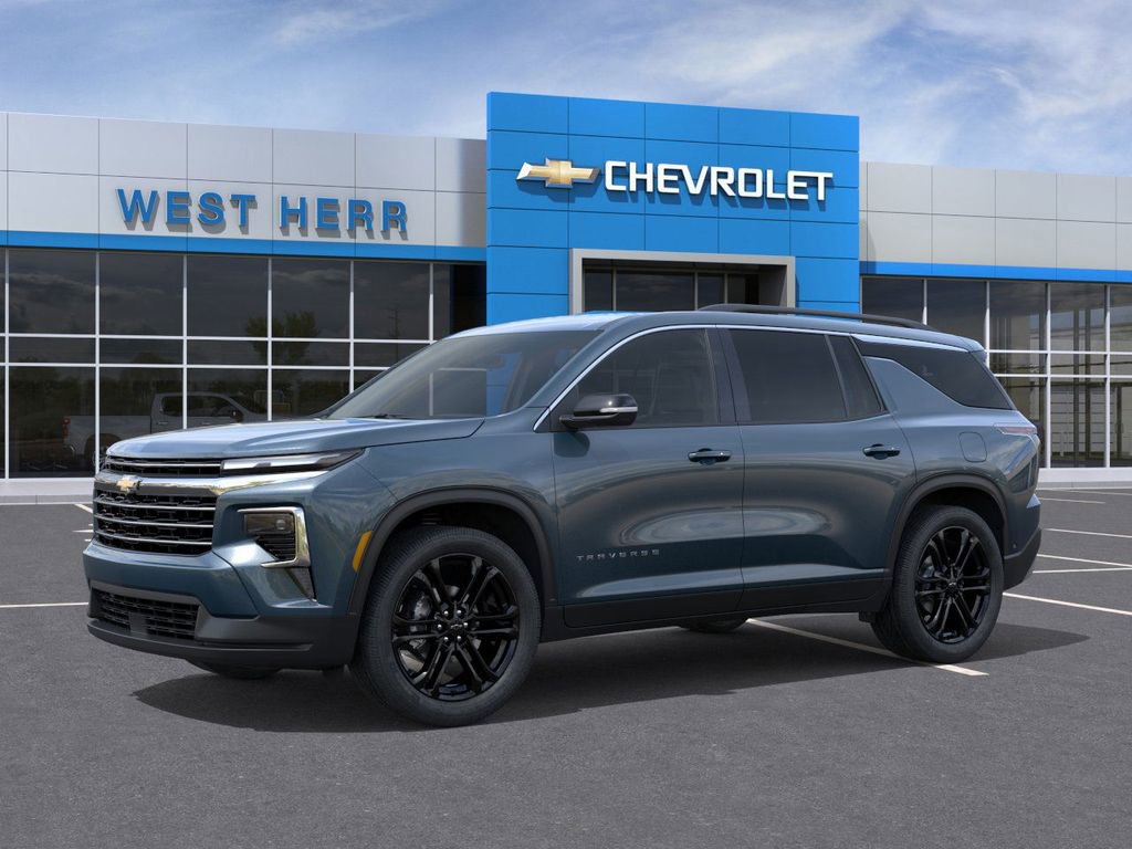 New 2026 Chevrolet Traverse LT w/ Driver Confidence Package AWD/4WD image 2