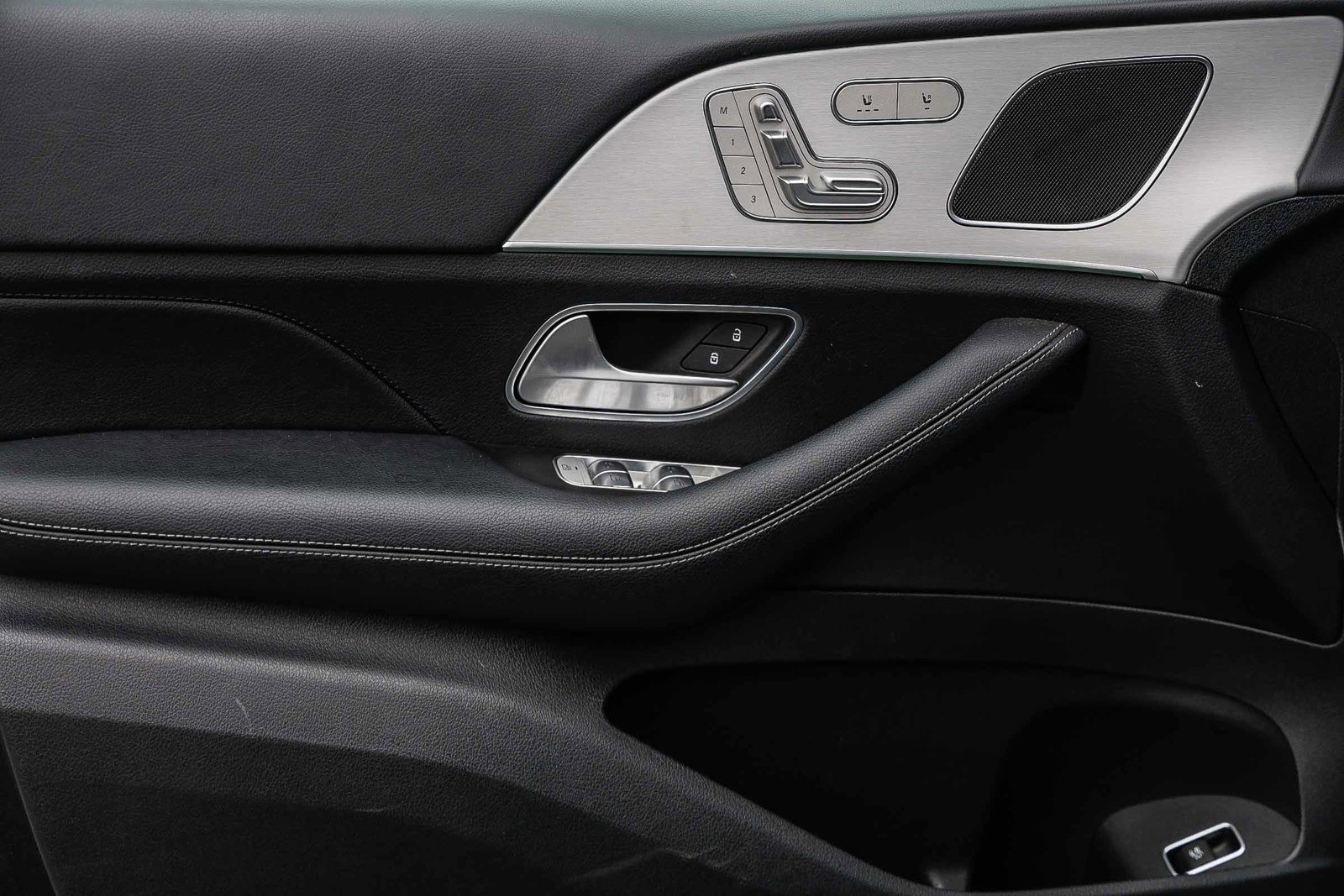 Certified 2024 Mercedes-Benz GLE 350 4MATIC image 21