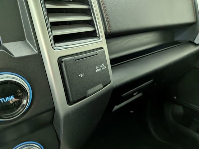 Used 2019 Ford F150 Platinum w/ Equipment Group 701A Luxury image 11