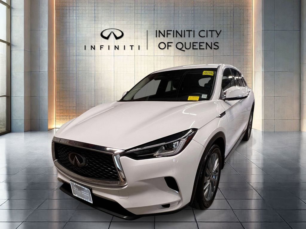 Used 2023 INFINITI QX50 Pure AWD/4WD image 3
