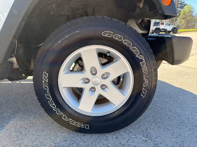 Used 2017 Jeep Wrangler Unlimited Sport w/ Quick Order Package 24S image 16