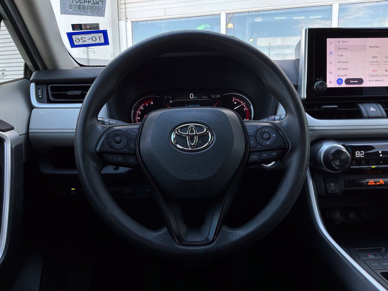 Used 2023 Toyota RAV4 XLE w/ Convenience Package FWD image 34