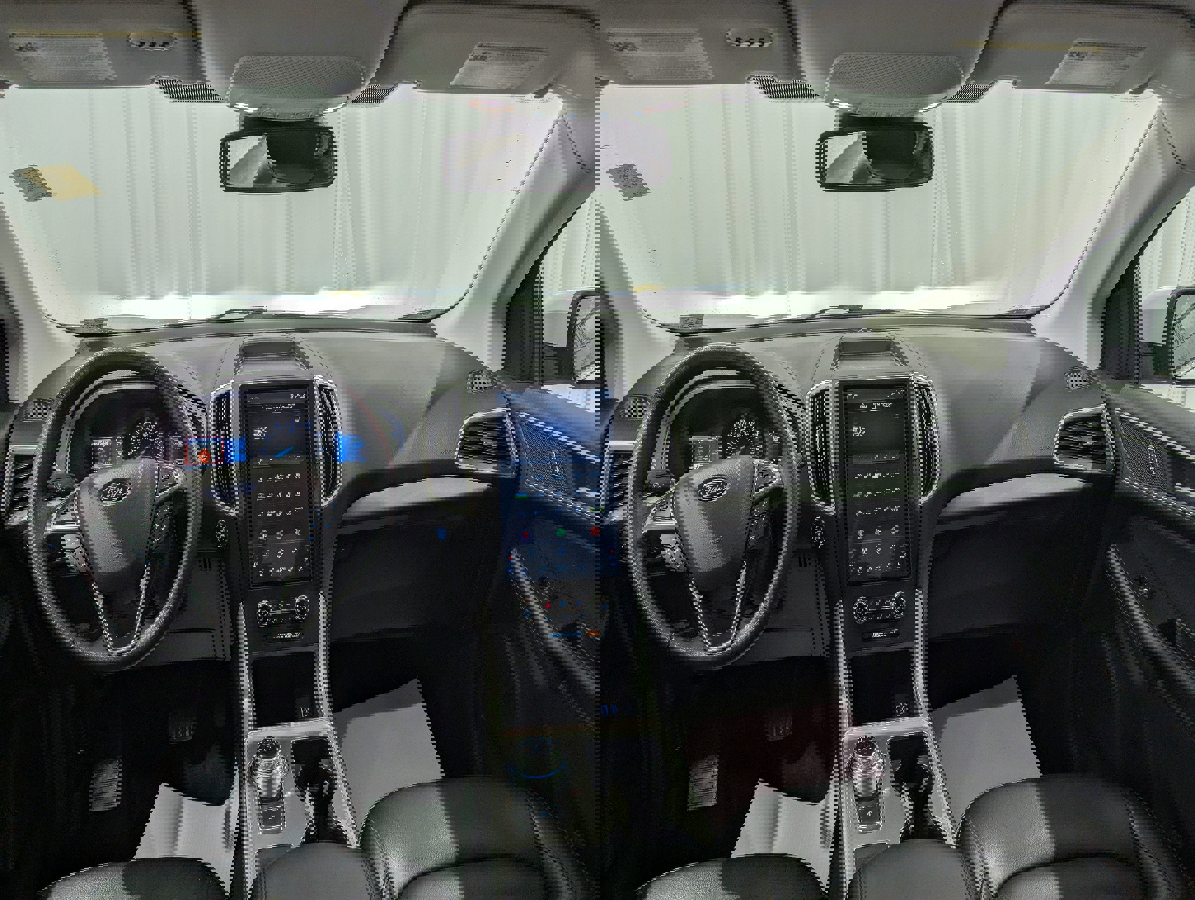 Used 2024 Ford Edge SEL w/ Convenience Package image 13