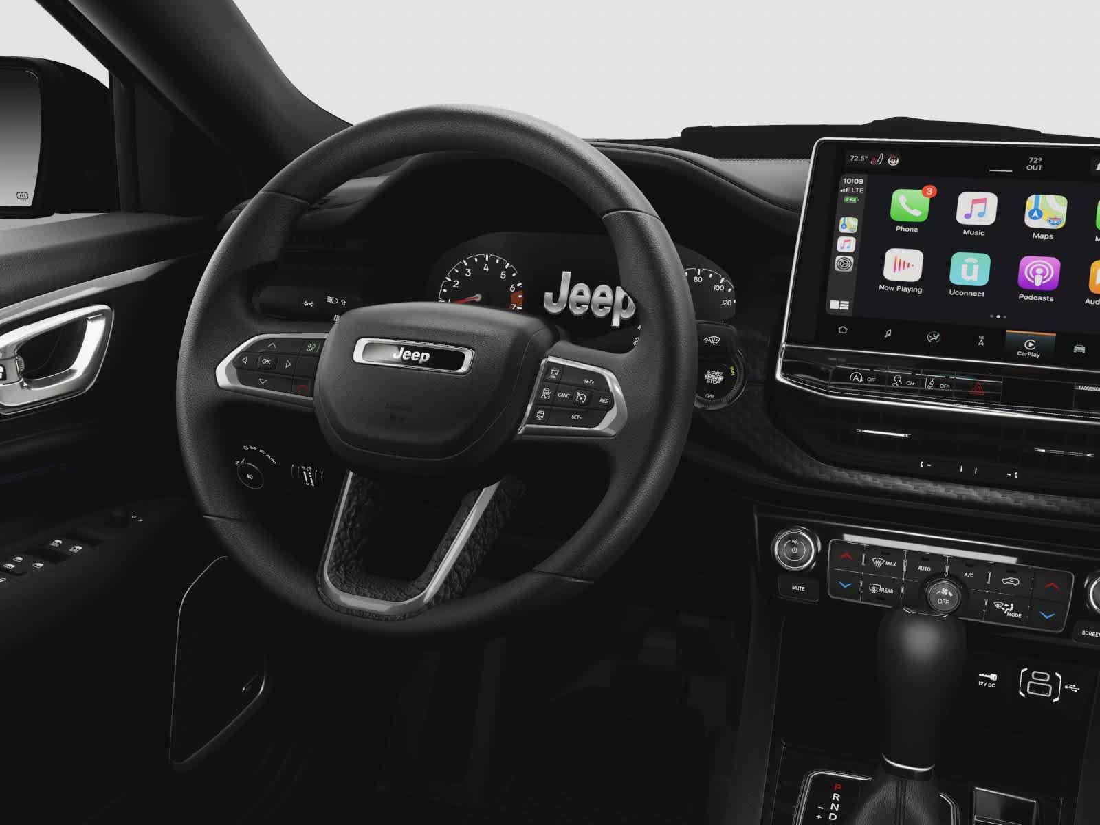 Used 2025 Jeep Compass Latitude w/ Sun & Sound Group AWD/4WD image 22