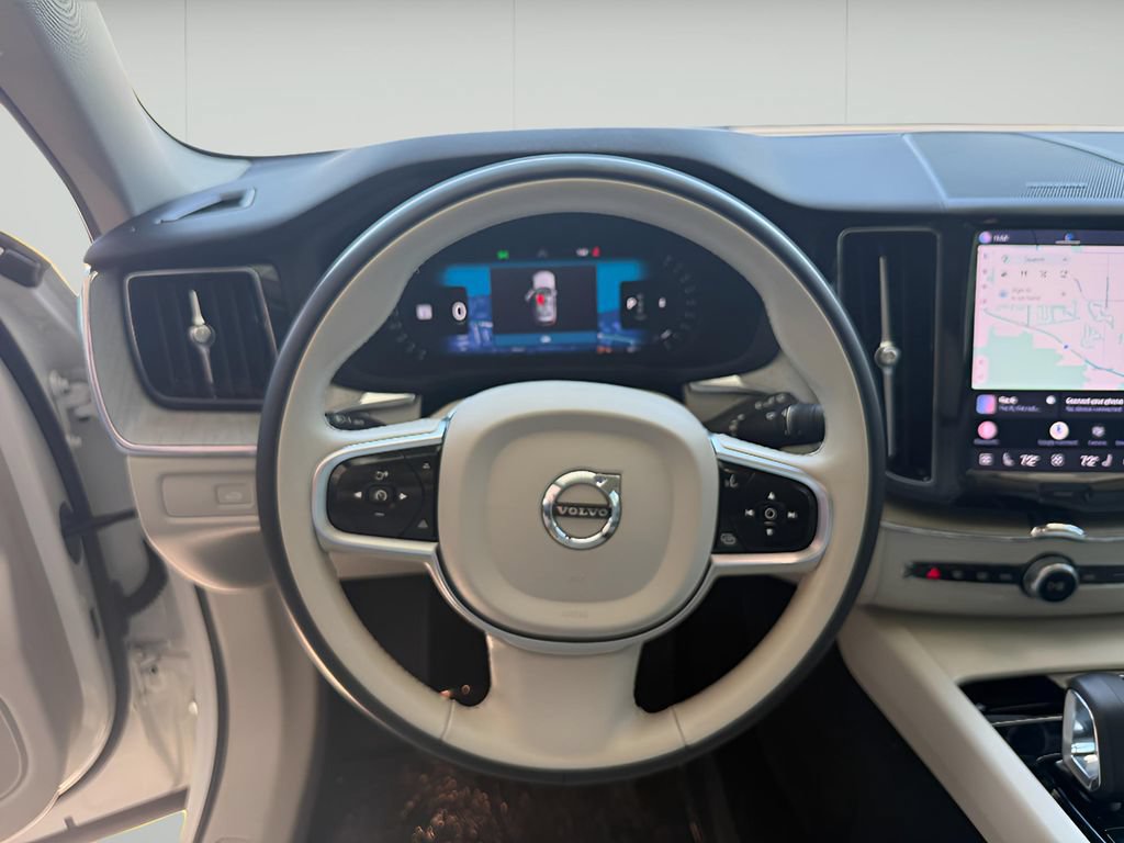 Used 2023 Volvo XC60 B5 Plus w/ Protection Package AWD/4WD image 16