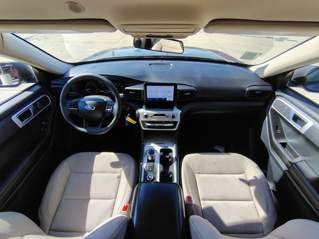 Certified 2021 Ford Explorer 4WD image 2