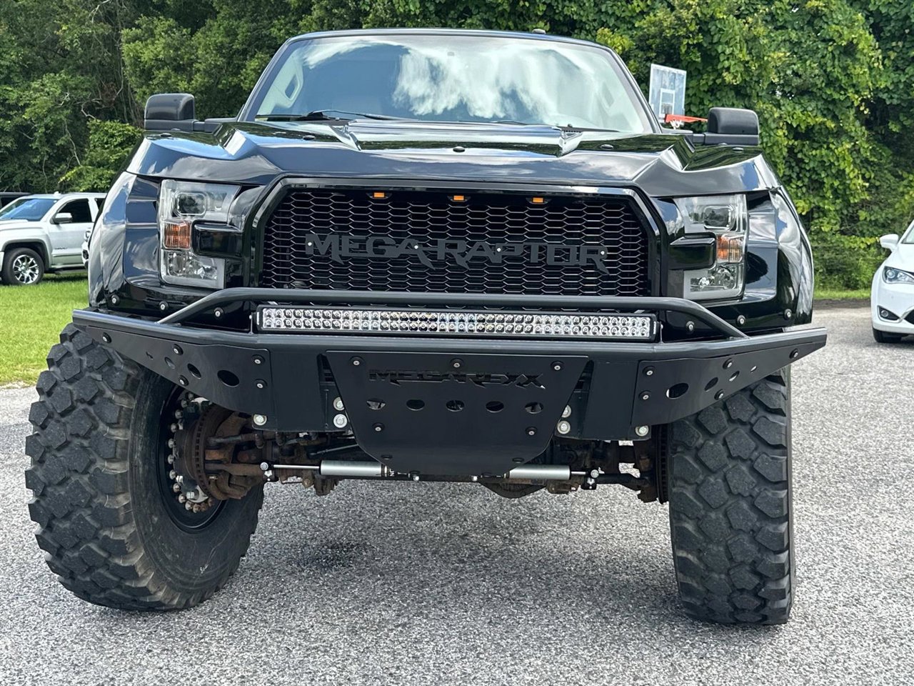 Used 2012 Ford F250 Lariat w/ Lariat Ultimate Pkg image 2