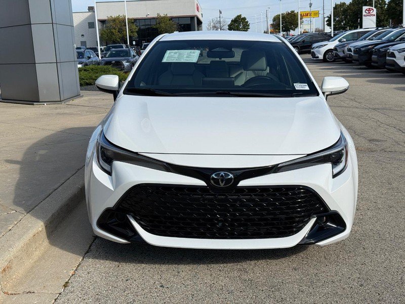 Used 2023 Toyota Corolla SE w/ SE Premium Package FWD image 8