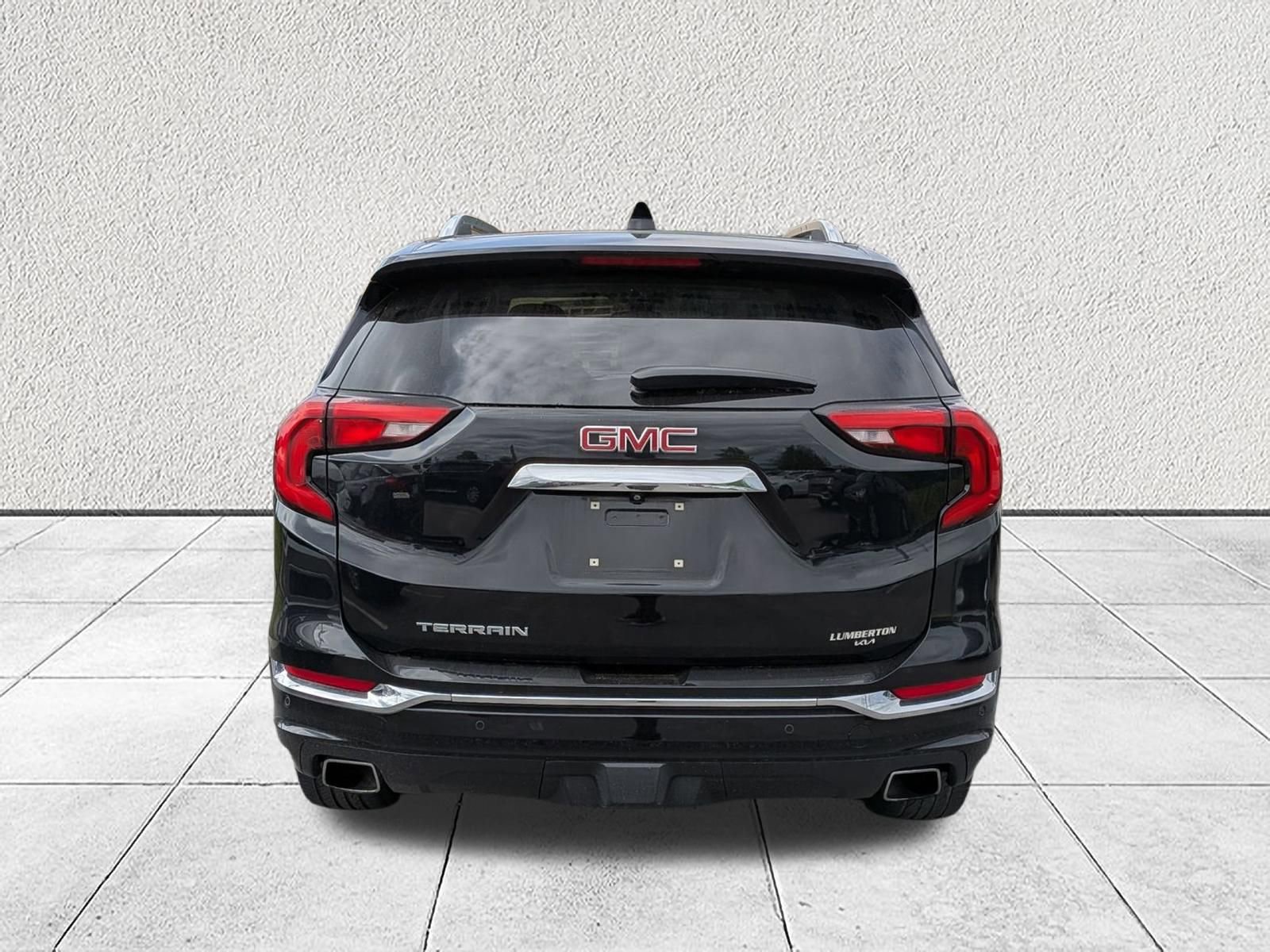 Used 2020 GMC Terrain Denali w/ Denali Premium Package image 4