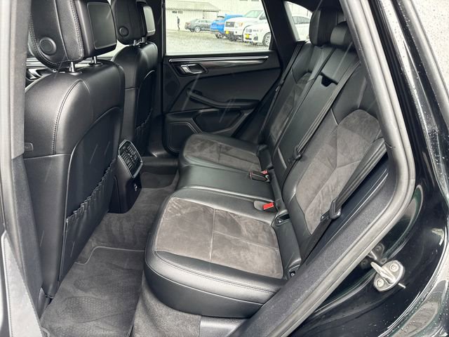 Used 2021 Porsche Macan image 19