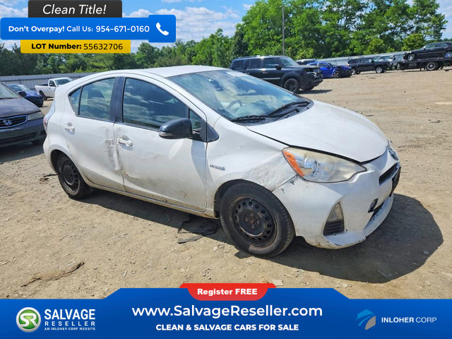 Used 2013 Toyota Prius C Three FWD image 5