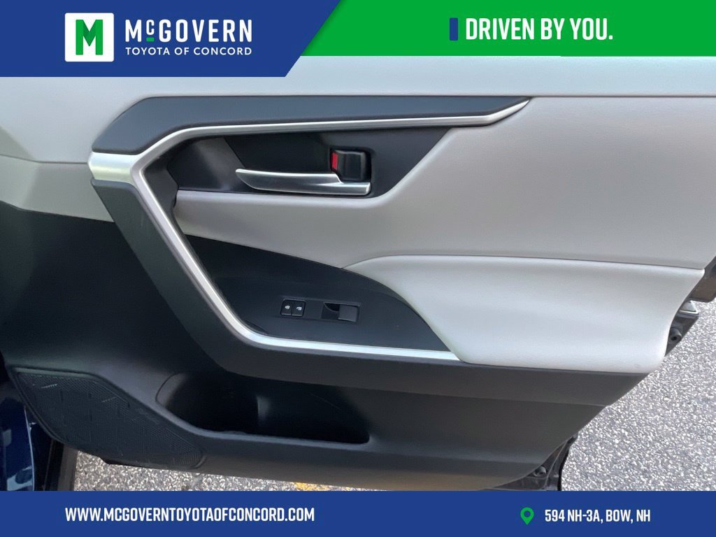 Used 2019 Toyota RAV4 XLE w/ Convenience Package AWD/4WD image 35