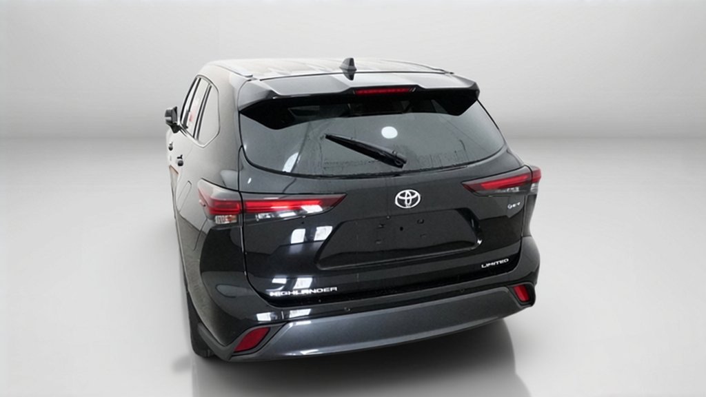 New 2026 Toyota Highlander Limited AWD/4WD image 13