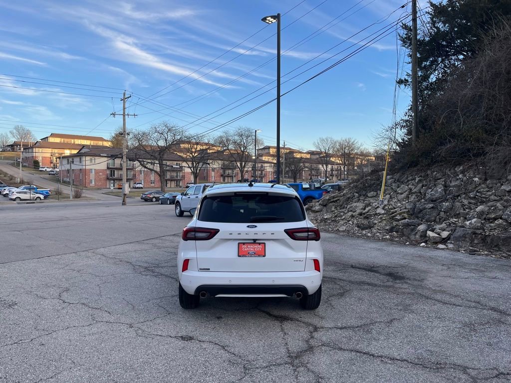 Certified 2024 Ford Escape ST-Line w/ Tech Pack #1 image 8