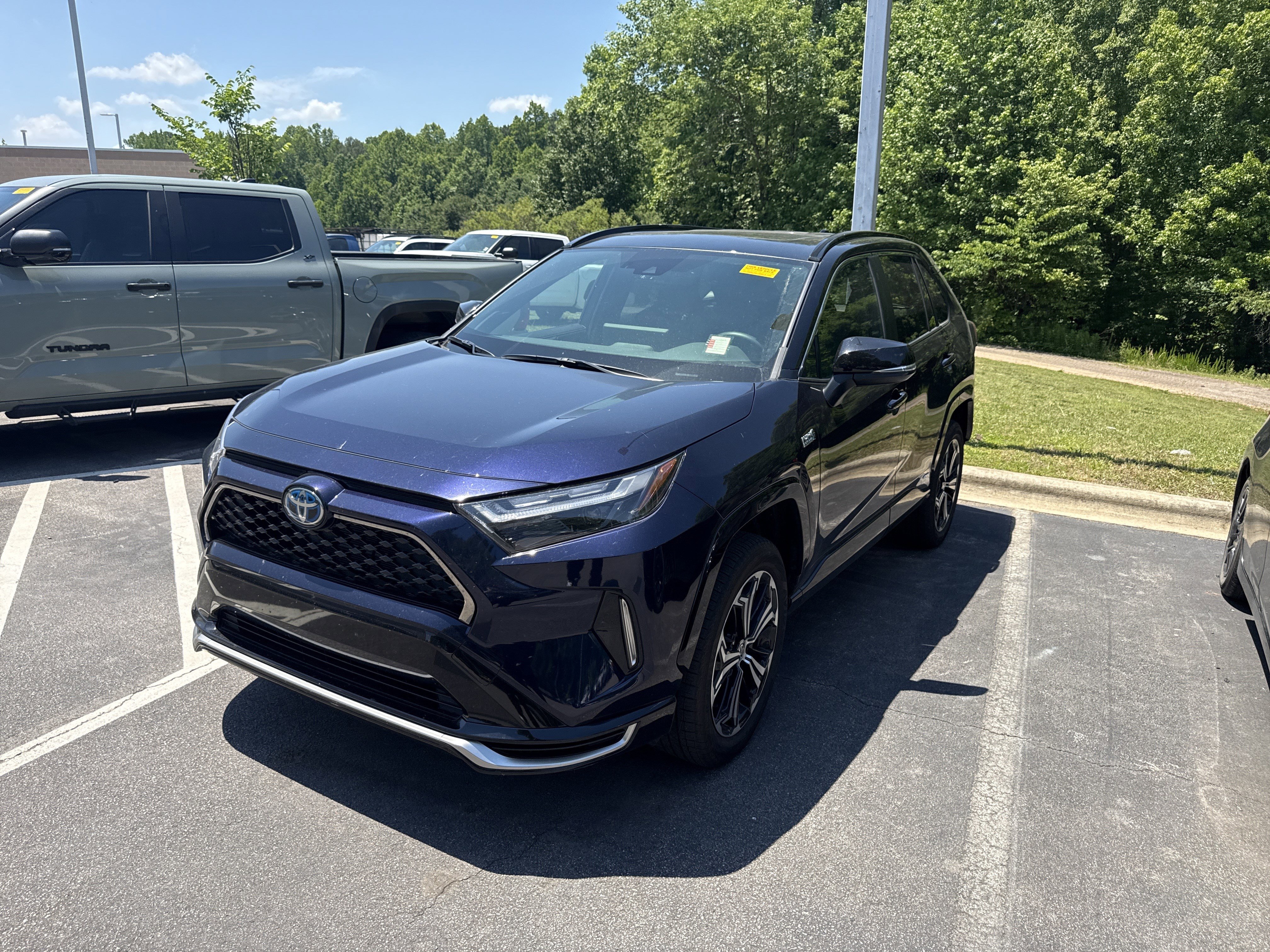 Used 2024 Toyota RAV4 XSE AWD/4WD image 37