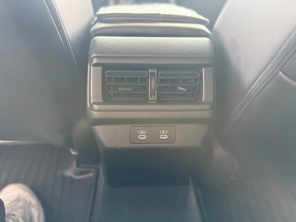 Used 2024 Honda Accord Touring image 15