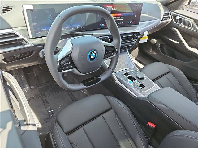 New 2026 BMW i4 eDrive40 w/ Parking Assistance Package RWD image 3
