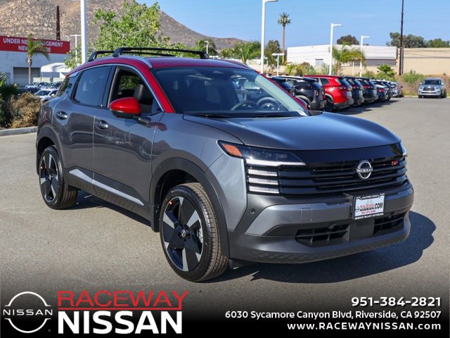 New 2025 Nissan Kicks SR