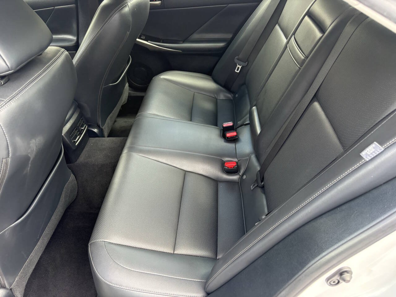 Used 2017 Lexus IS 200t w/ Navigation System Package RWD image 15