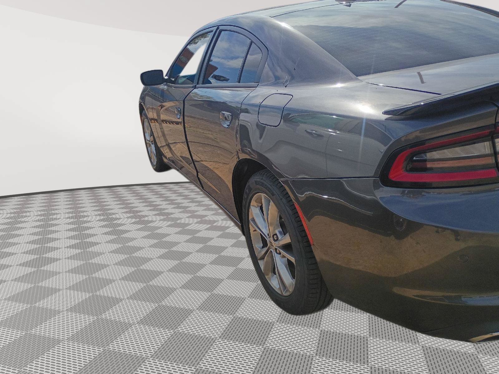 Used 2022 Dodge Charger SXT AWD/4WD image 7