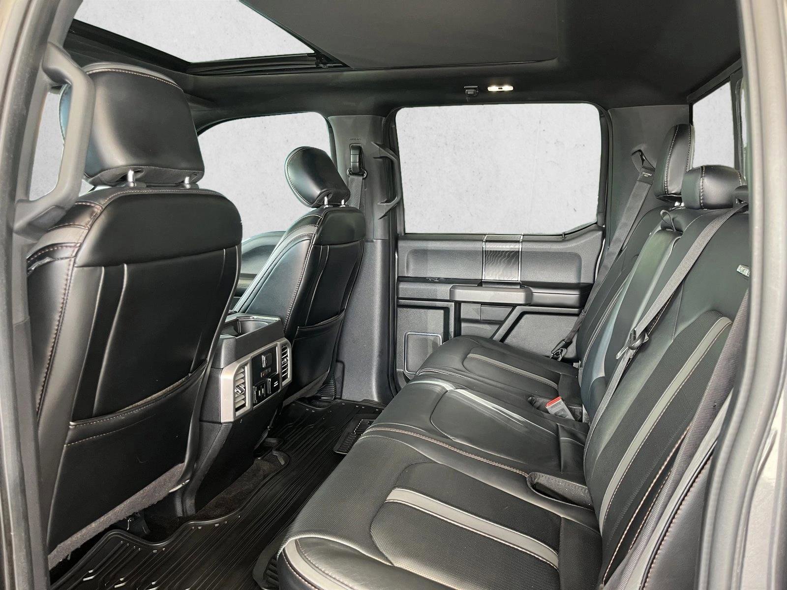 Used 2018 Ford F150 Platinum w/ Equipment Group 701A Luxury AWD/4WD image 10