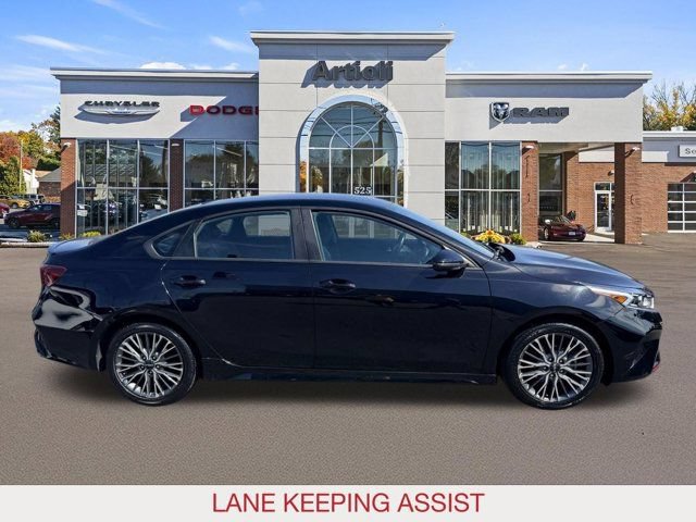 Used 2023 Kia Forte GT-Line FWD image 7