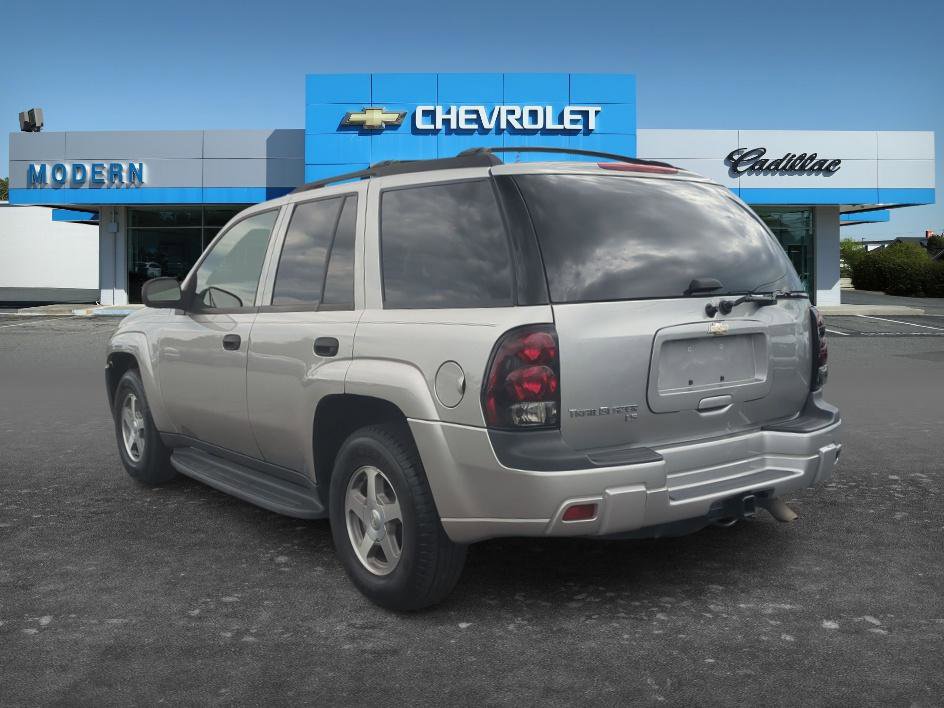 Used 2006 Chevrolet TrailBlazer LS w/ LS Preferred Equipment Group AWD/4WD image 3