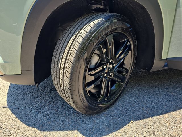 Used 2026 Chevrolet Trax ACTIV w/ Sunroof Package FWD image 36