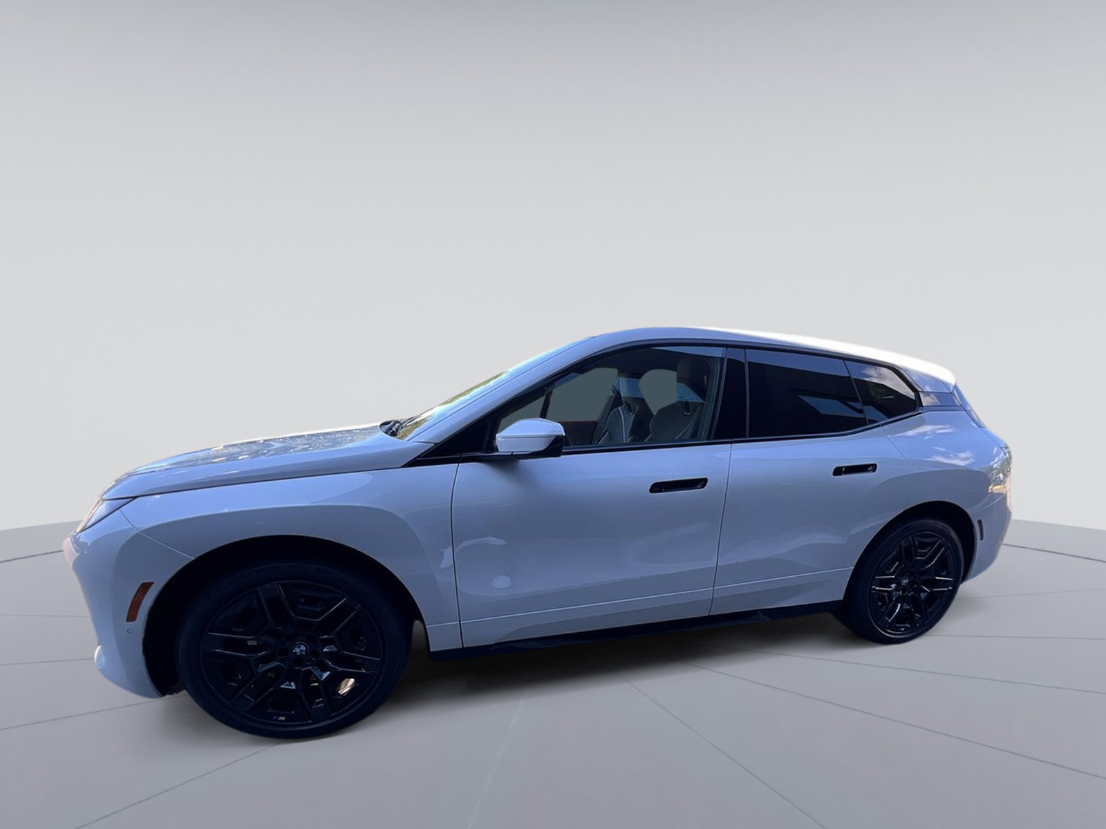 New 2026 BMW iX xDrive60 w/ M Sport Package image 2