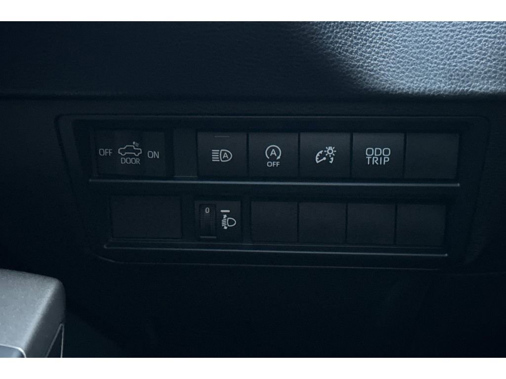 Used 2026 Toyota Tundra SR5 image 29