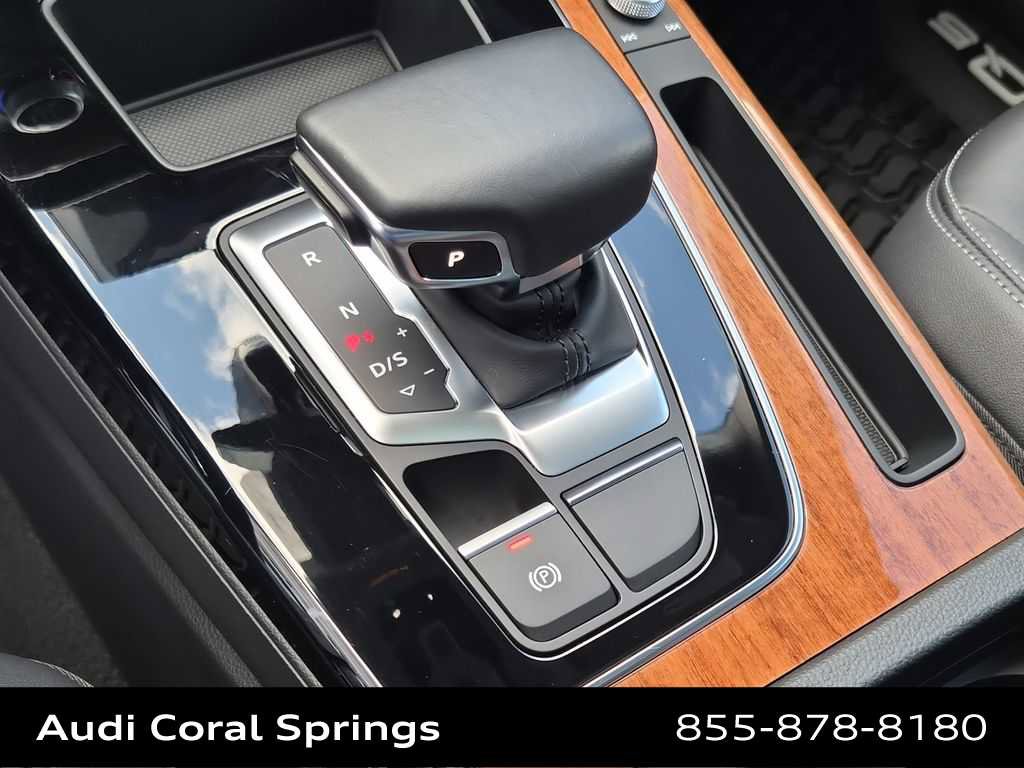 Certified 2023 Audi Q5 2.0T Premium w/ Convenience Package image 24