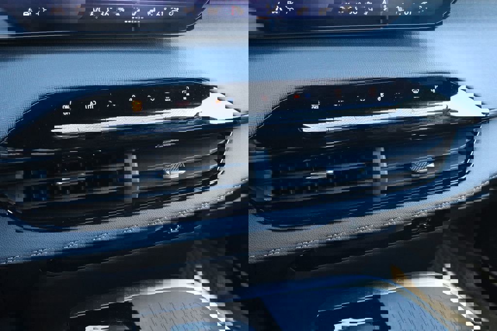 New 2026 Buick Enclave Sport Touring w/ Power Package image 12